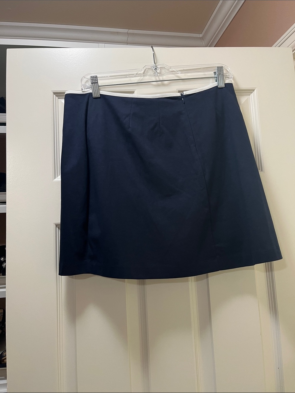 Cabi Spring 2026 Skyler Skort - Picture 7 of 10